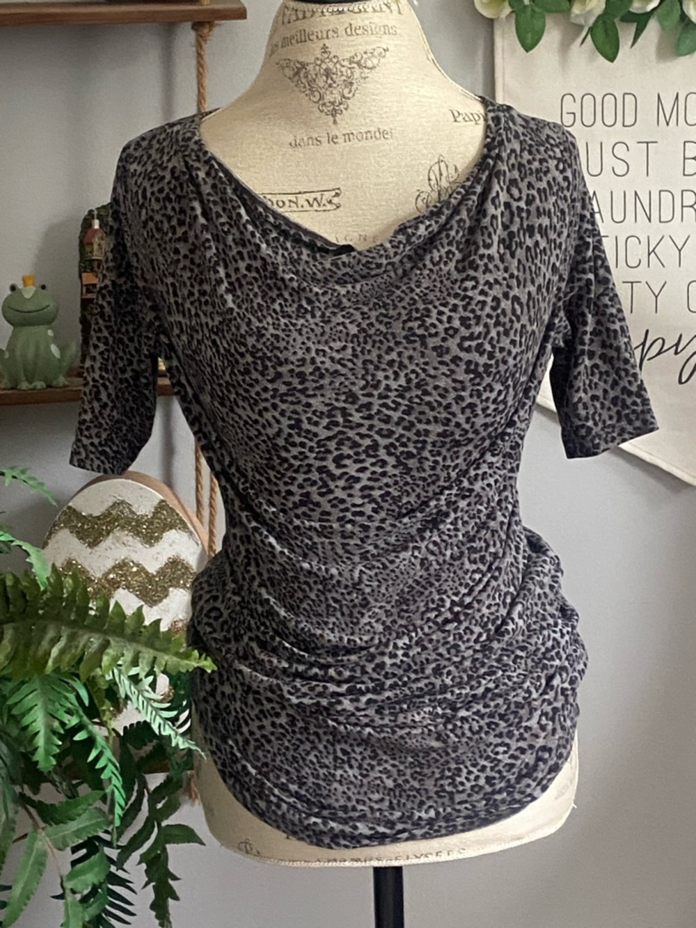 Motherhood Maternity SMALL Gray Leopard Print Draped Top